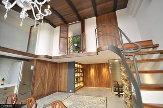 地中海风格复式温馨楼梯装修效果图