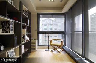 日式风格挑高户型时尚书房设计图纸