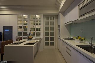 美式风格度假别墅舒适厨房效果图