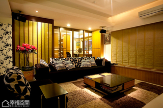 日式风格小户型温馨沙发背景墙效果图