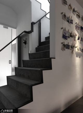 北欧风格别墅舒适楼梯设计图