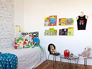 北欧风格舒适小卧室壁纸旧房改造设计图纸
