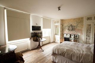 欧式风格复式舒适原木色卧室设计图纸