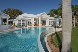 欧式风格2013年别墅唯美白色地毯别墅游泳池装修效果图