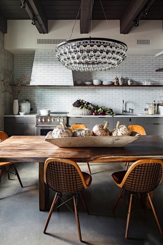 新古典风格客厅卧室复式舒适暖色调厨房和餐厅设计图