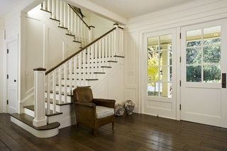 欧式风格一层半小别墅唯美白色家具复式楼楼梯装修图片