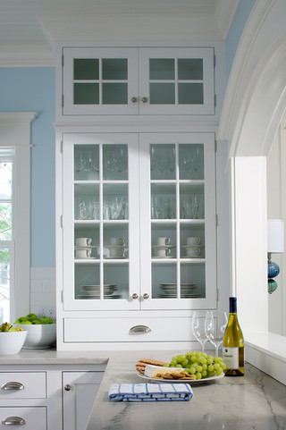 简洁白色6平方厨房橱柜设计