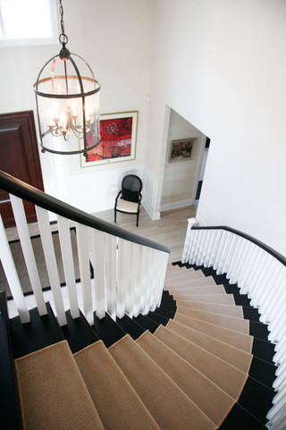 现代美式风格复式别墅舒适白色客厅室内阁楼楼梯设计图