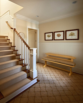 现代欧式风格一层半别墅唯美白色室内复式楼梯设计