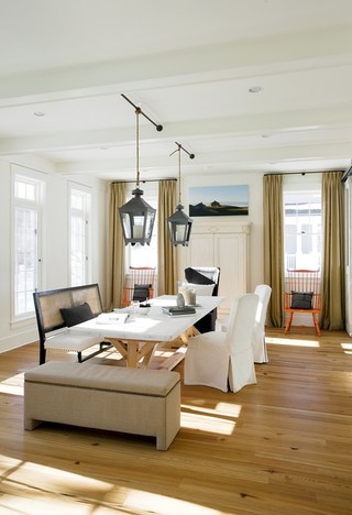 美式风格卧室美式别墅及唯美白色实木餐桌图片