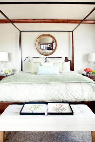 混搭风格公寓温馨白色卧室卧室背景墙效果图
