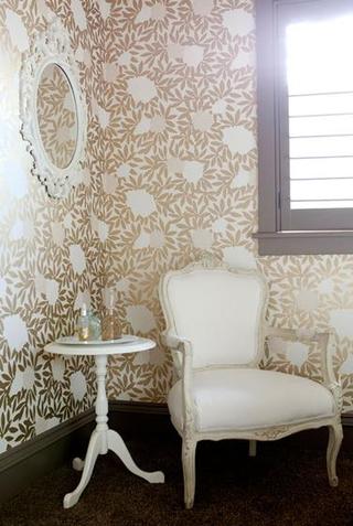 混搭风格公寓温馨白色椅子图片