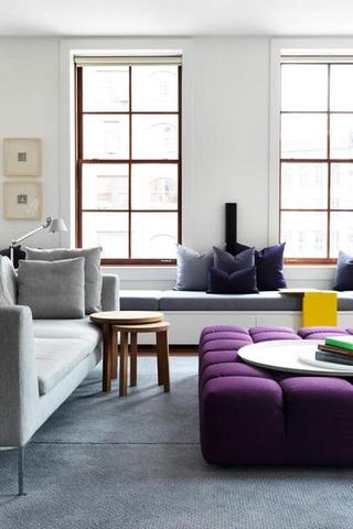 现代简约风格公寓紫色客厅设计图