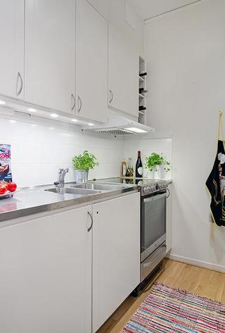 北欧风格简洁白色60平米厨房改造