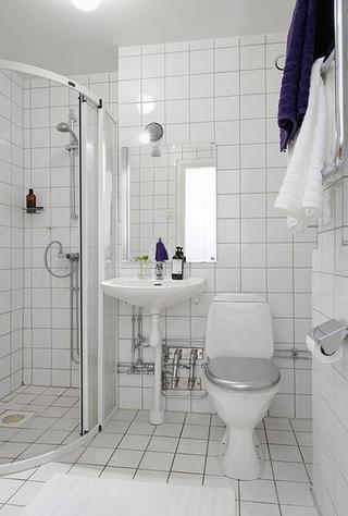 北欧风格简洁白色60平米整体卫浴效果图
