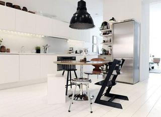 北欧风格时尚黑白开放式厨房设计图