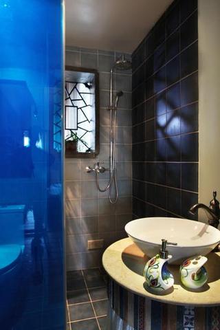 混搭风格公寓艺术蓝色卫浴用品装修图片
