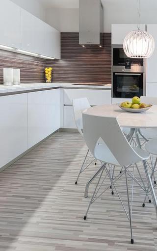 现代简约风格舒适白色开放式厨房装修效果图