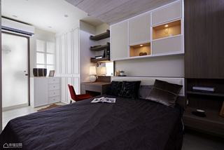 法式风格公寓温馨卧室装修图片