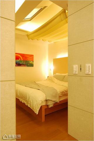 日式风格小户型温馨卧室设计图纸
