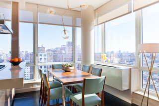 美国曼哈顿现代极简主义清新典雅公寓