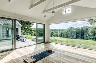 炭灰色的再生木材 康涅狄格州革命性的家居装修改造