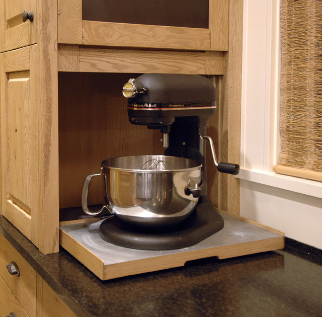 厨房隐蔽收纳柜   给予厨房更大空间