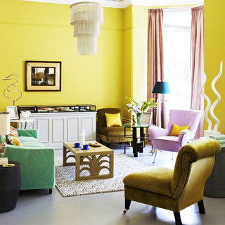 现代简约风格温馨黄色客厅改造