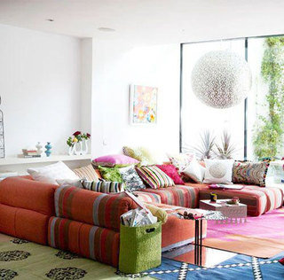 现代简约风格浪漫客厅沙发窗户图片