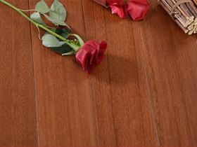 现代简约娑罗双实木油漆地板