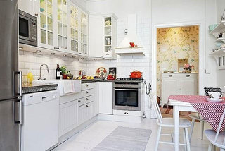 欧式风格简洁黑白厨房橱柜设计图