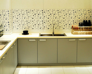 中式风格大气白色厨房橱柜效果图