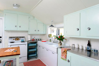 宜家风格简洁绿色厨房橱柜定制