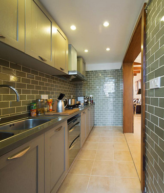 美式风格简洁灰色厨房橱柜设计图