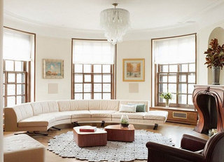 美式风格大气白色客厅飘窗设计