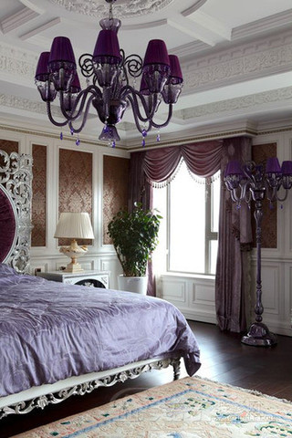 欧式风格温馨卧室吊顶设计图