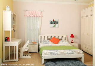宜家风格浪漫暖色调儿童房床图片