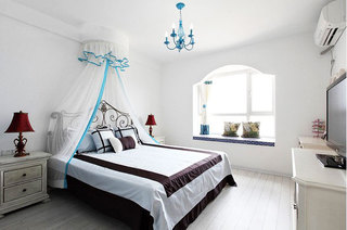 地中海风格浪漫卧室装潢