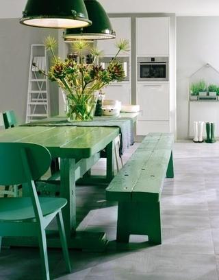 现代简约风格小清新绿色餐桌效果图