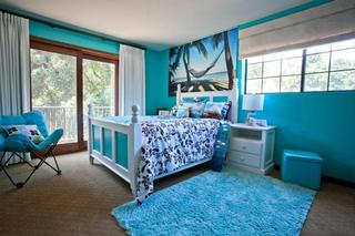 美式风格蓝色卧室背景墙设计