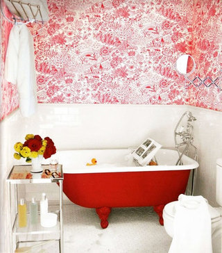 红色卫生间浴缸效果图