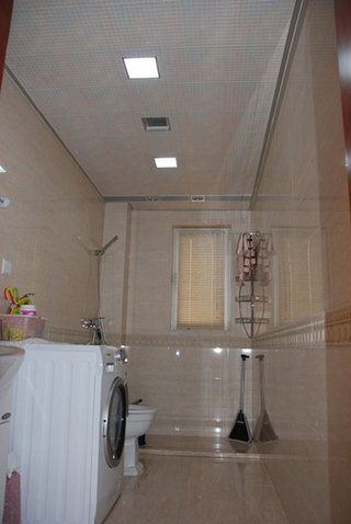 美式风格三居室温馨140平米以上卫生间装潢
