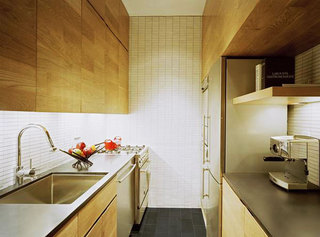 简洁白色厨房瓷砖效果图