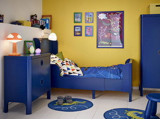 蓝色男孩儿童床设计