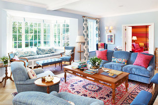 蓝色欧式小客厅装修效果图