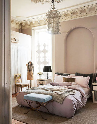 粉色卧室装修效果图