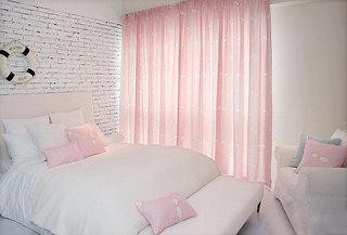 白色粉色卧室效果图