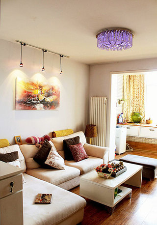 现代风格客厅沙发抽象画图片