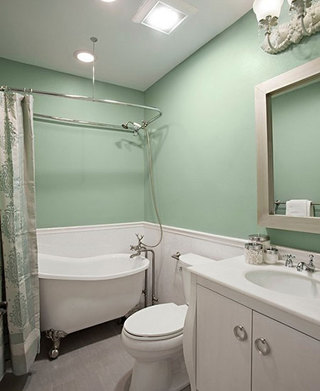 浅绿色墙面卫浴间