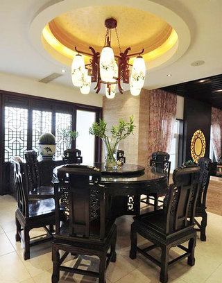 古典中式餐厅吊灯设计